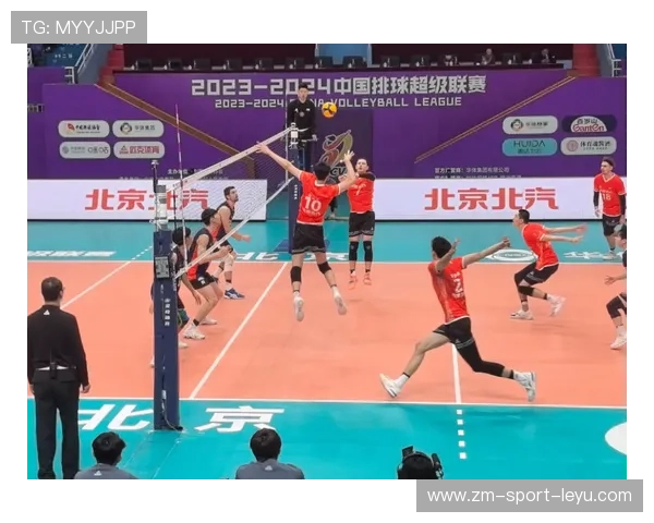 “简阳文体中心羽毛球赛：选手超高竞技状态，决战激烈”